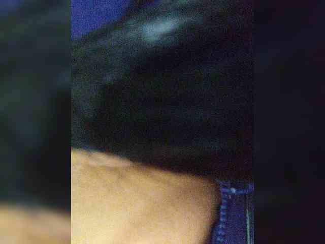 ZoeCamils webcam