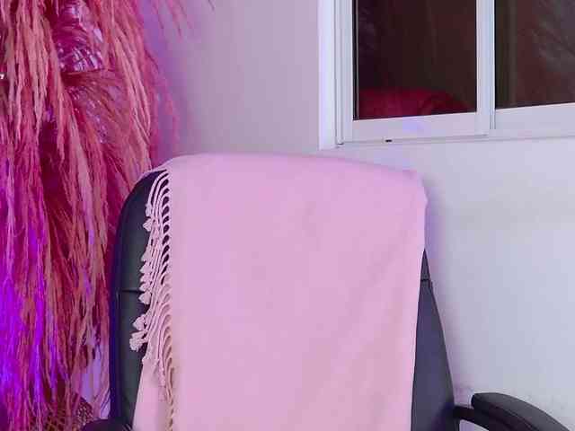 ZoeCamils webcam