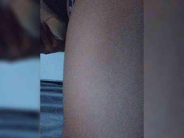 ZoeCamils webcam
