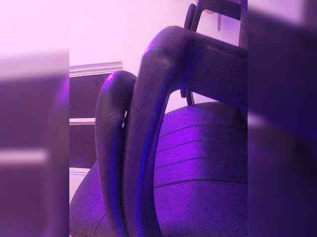 ZoeCamils webcam