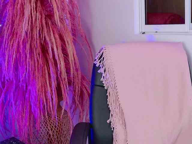 ZoeCamils webcam