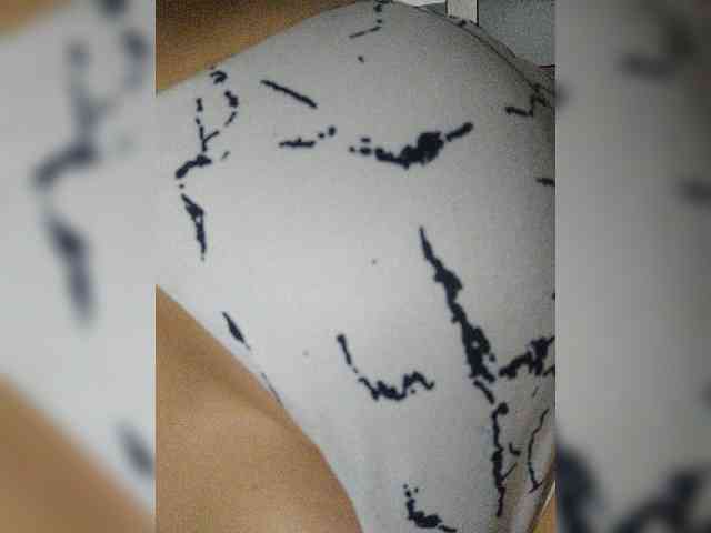 ZoeCamils webcam