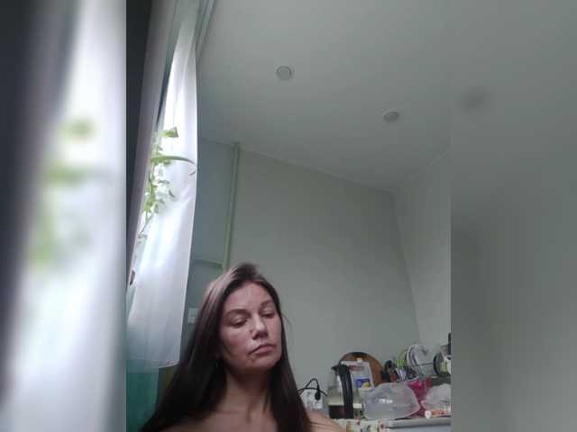 zvezda2511 live cam on BongaCams