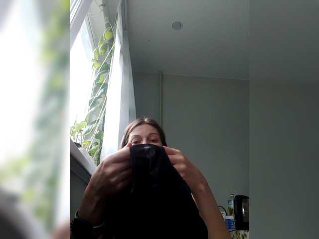 zvezda2511 live cam on BongaCams