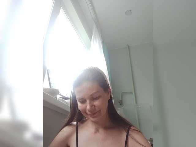 zvezda2511 live cam on BongaCams