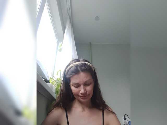zvezda2511 live cam on BongaCams