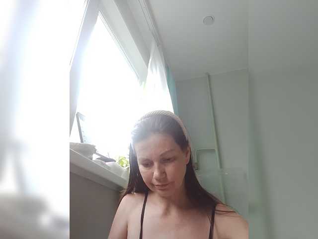 zvezda2511 live cam on BongaCams