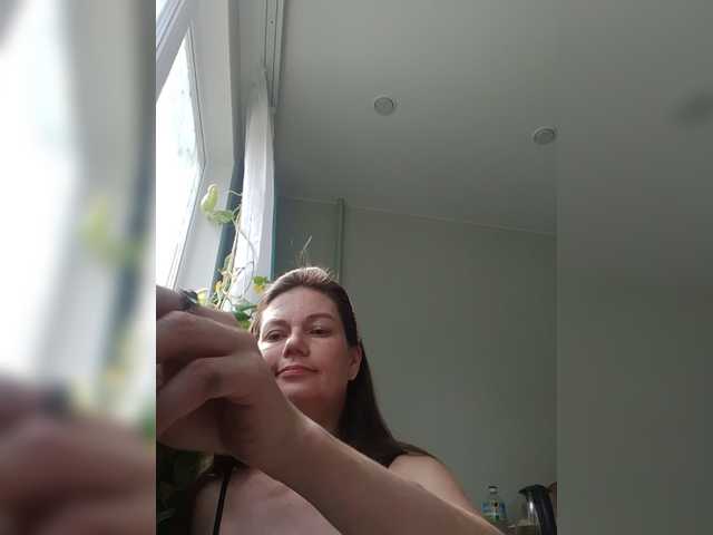 zvezda2511 live cam on BongaCams