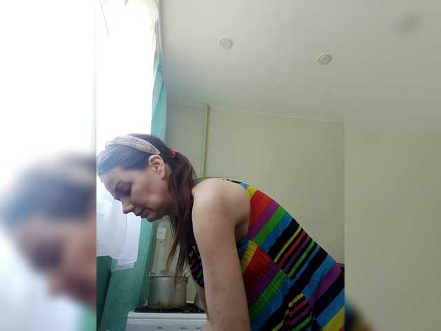 zvezda2511 live cam on BongaCams