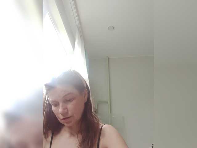 zvezda2511 live cam on BongaCams