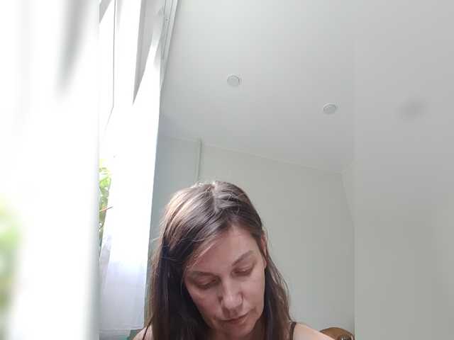 zvezda2511 live cam on BongaCams
