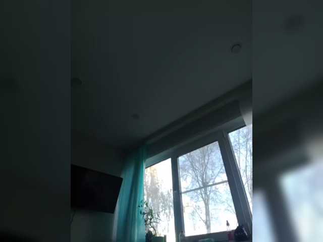 zvezda2511 live cam on BongaCams