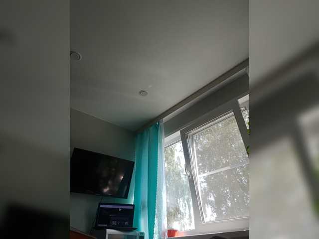 zvezda2511 live cam on BongaCams
