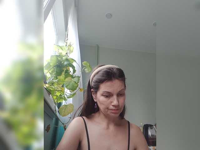zvezda2511 live cam on BongaCams