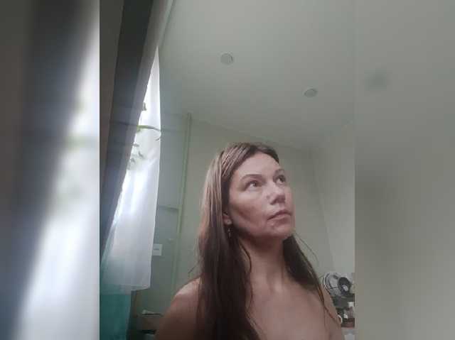 zvezda2511 live cam on BongaCams