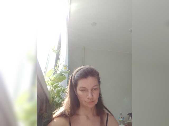 zvezda2511 live cam on BongaCams