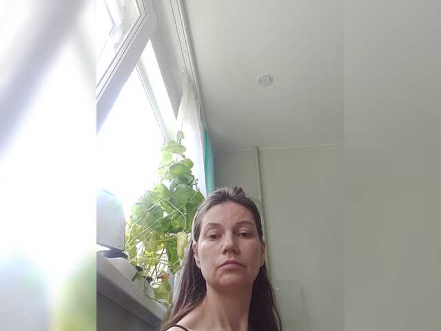 zvezda2511 live cam on BongaCams
