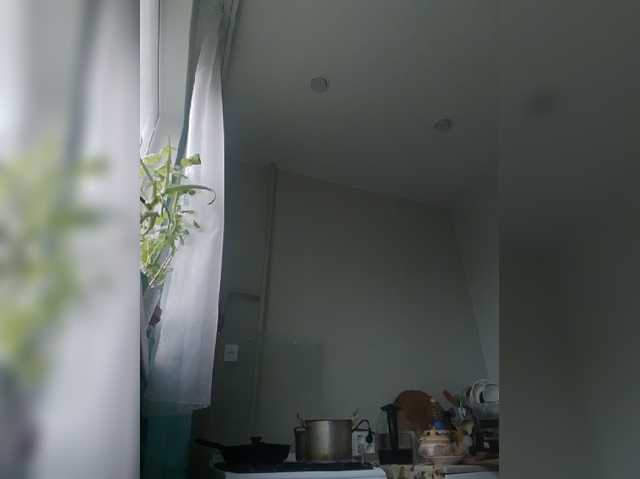 zvezda2511 live cam on BongaCams