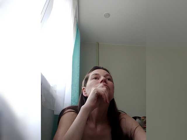 zvezda2511 live cam on BongaCams