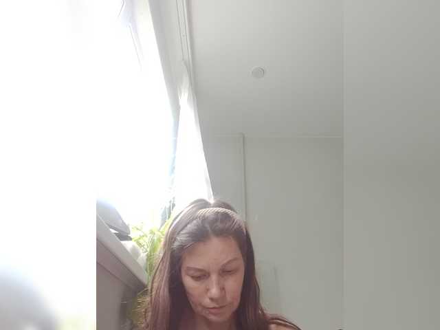 zvezda2511 live cam on BongaCams