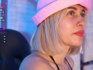 LucyRouse Porn Show