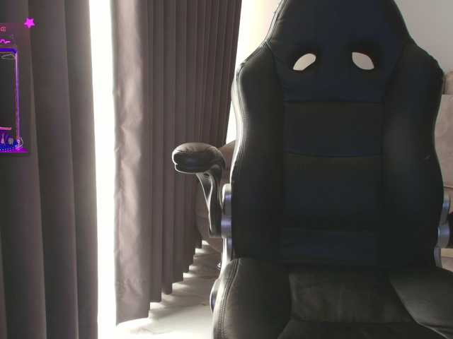lucygirl- live webcam show