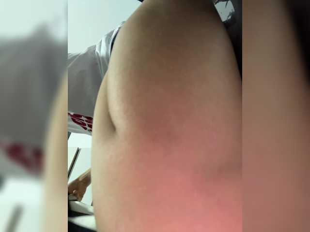 lucygirl-'s BongaCams show and profile