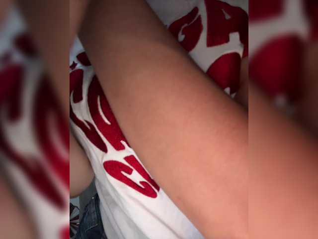 lucygirl-'s BongaCams show and profile