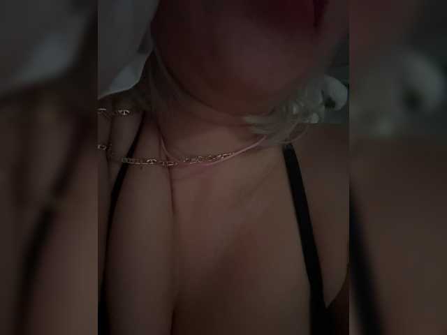 lucygirl- live webcam show