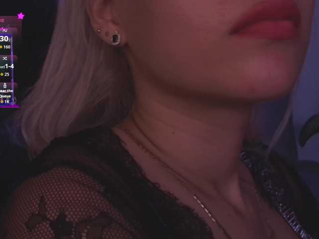 lucygirl- live webcam show