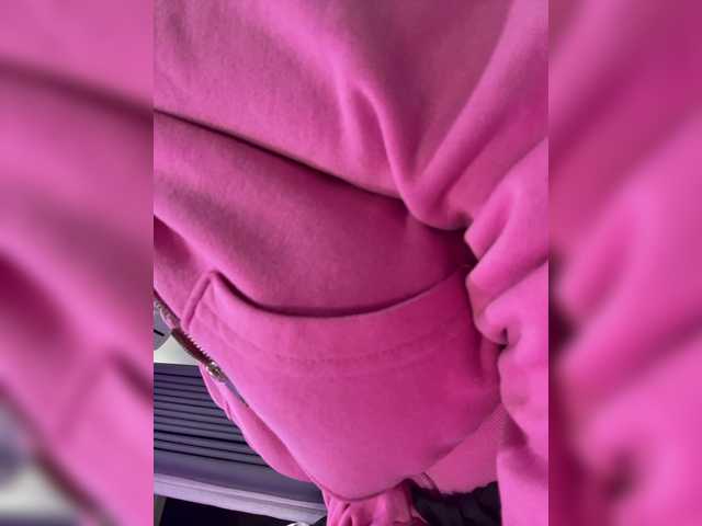 LucyRouse live webcam show