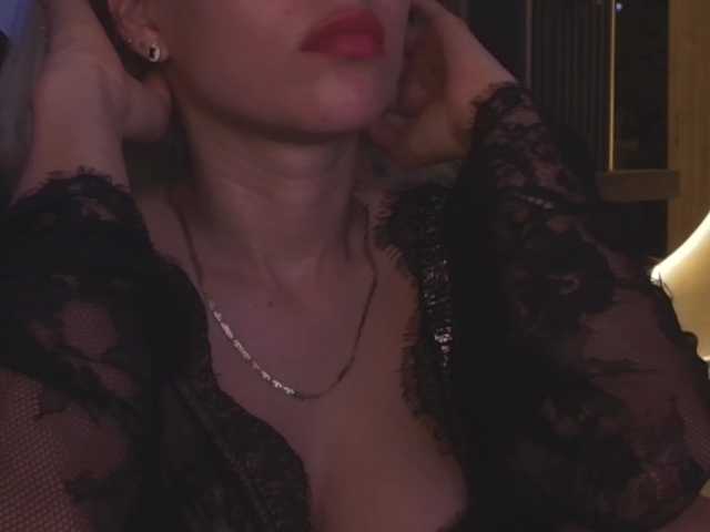 lucygirl- live webcam show