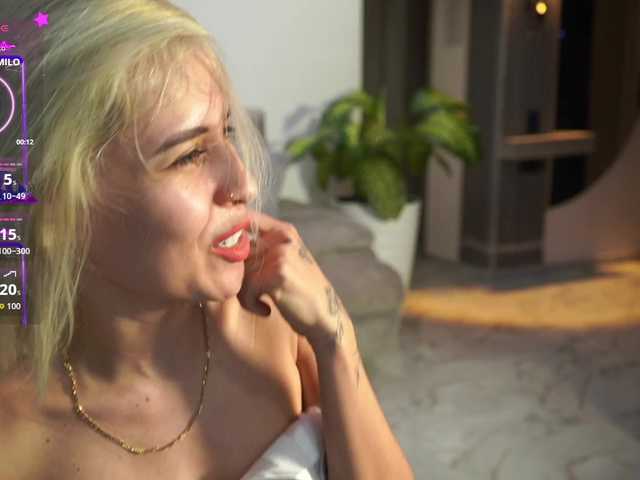 lucygirl- live webcam show
