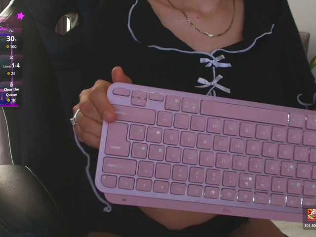lucygirl- live webcam show