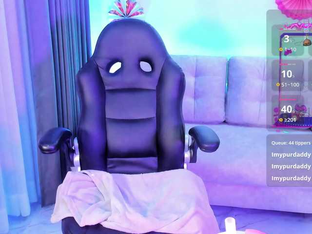 lucygirl-'s BongaCams show and profile