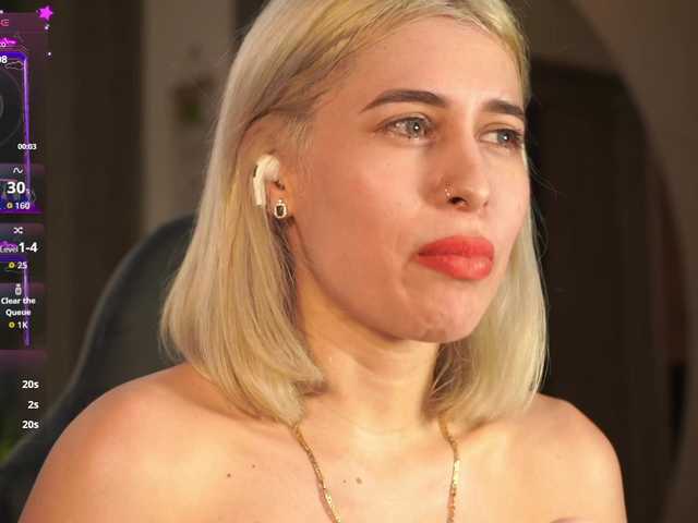 lucygirl- live webcam show