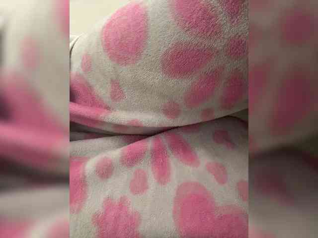 LucyRouse webcam