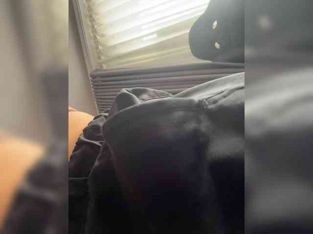 LucyRouse webcam
