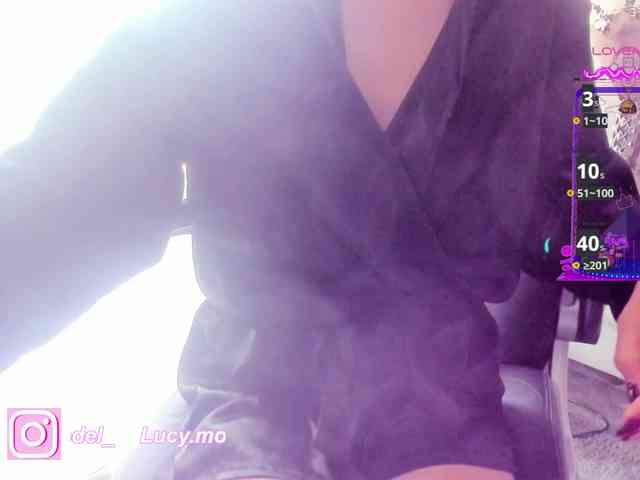 LucyRouse webcam