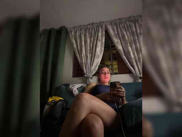 lucygirl- lucygirl-