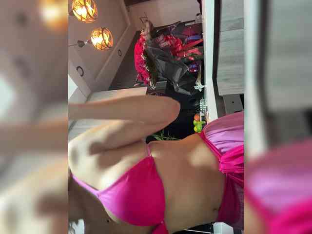 LucyRouse webcam