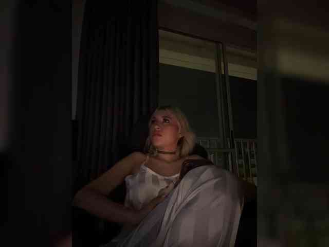 LucyRouse webcam