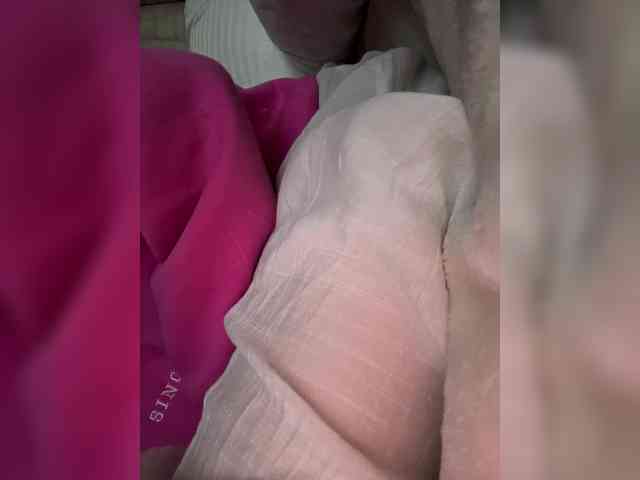 LucyRouse webcam