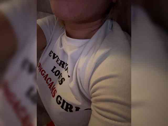 LucyRouse webcam