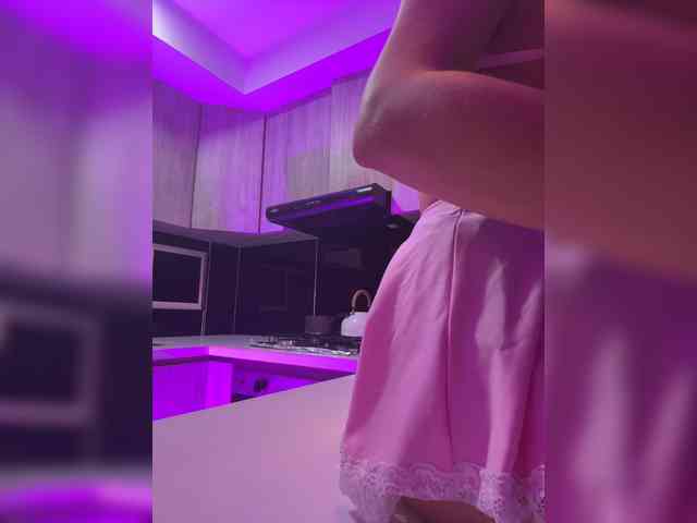 LucyRouse webcam