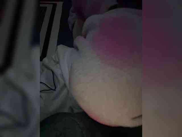 LucyRouse webcam