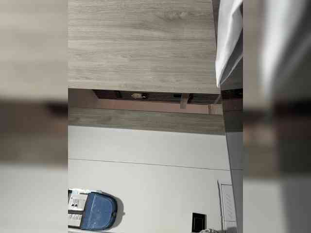 LucyRouse webcam