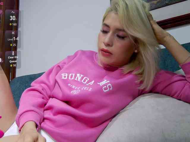 lucygirl- lucygirl-