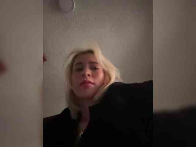 LucyRouse webcam