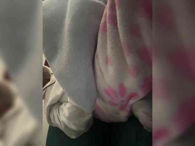 LucyRouse webcam
